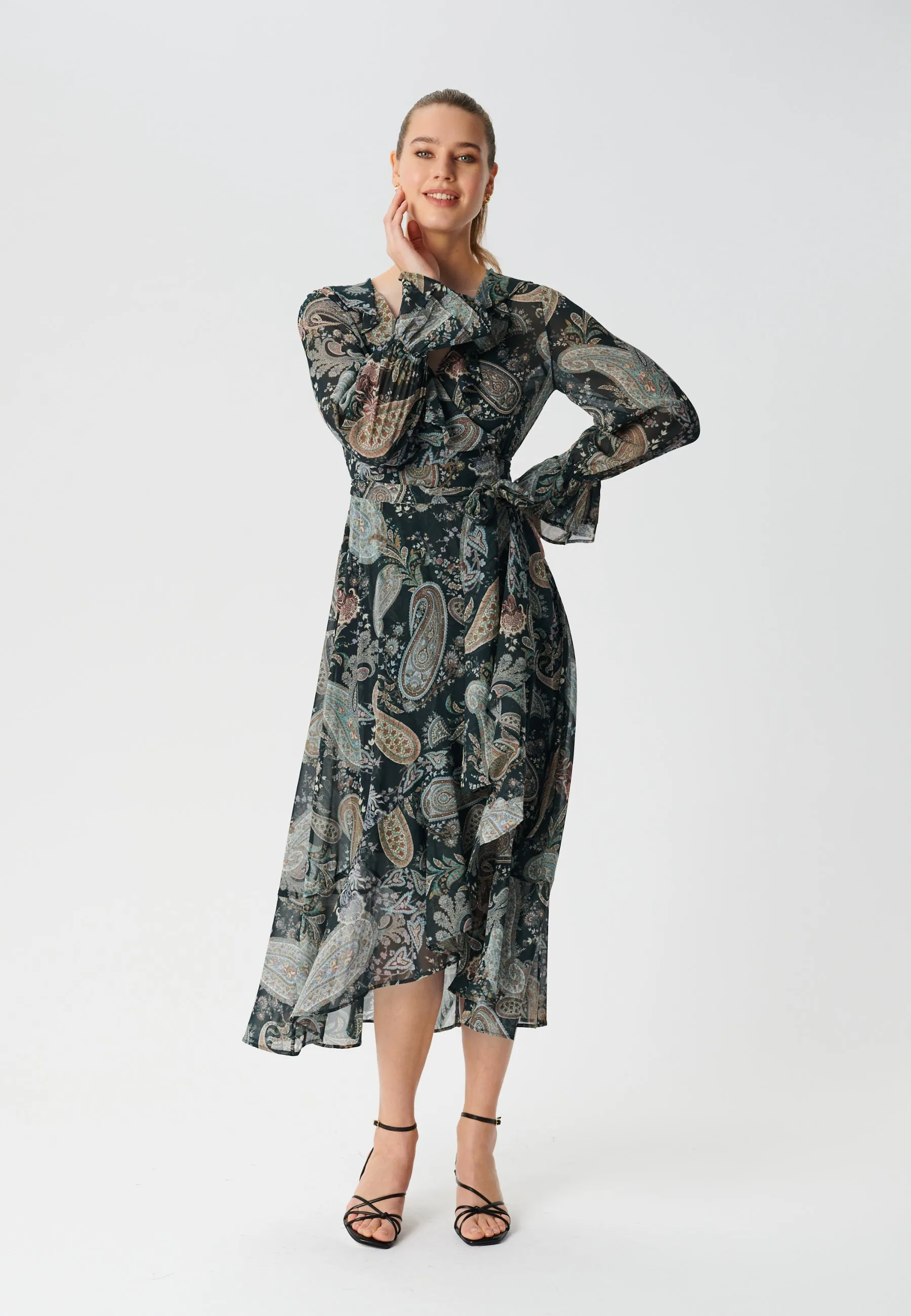 JOSEFINA-Paisley Pine