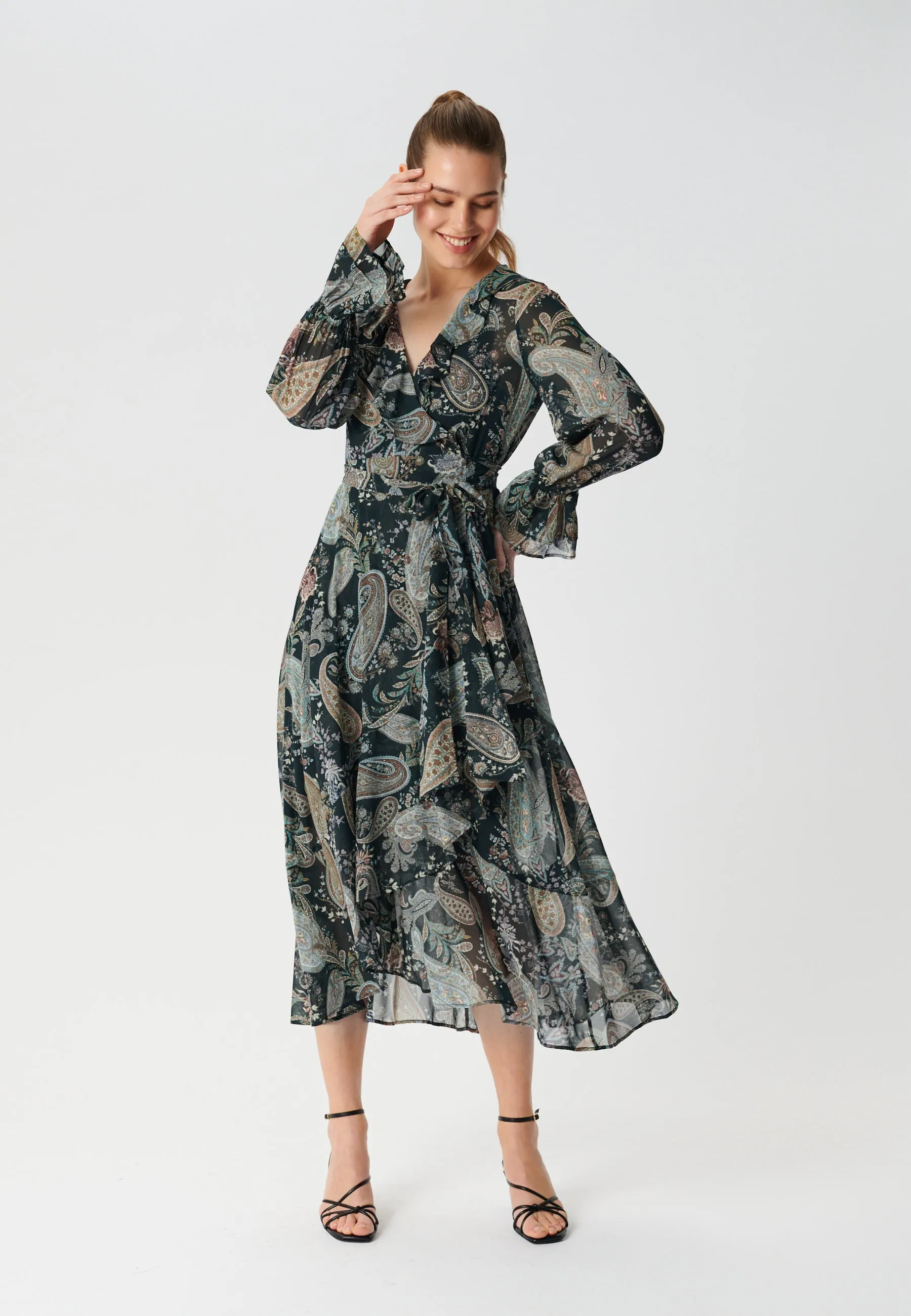 JOSEFINA-Paisley Pine