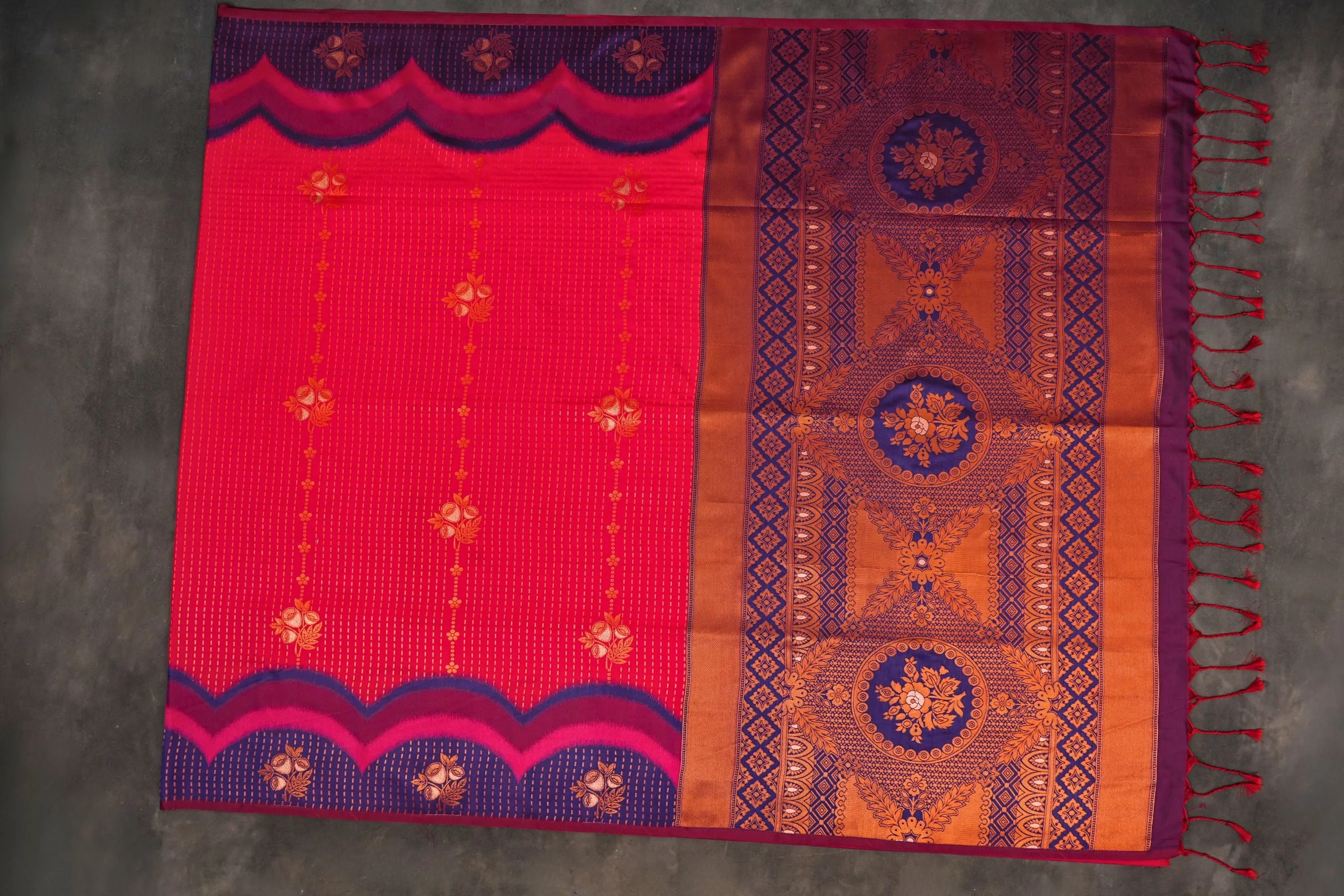 Luxurious Kanchipuram Semi-Silk Saree with Copper Zari