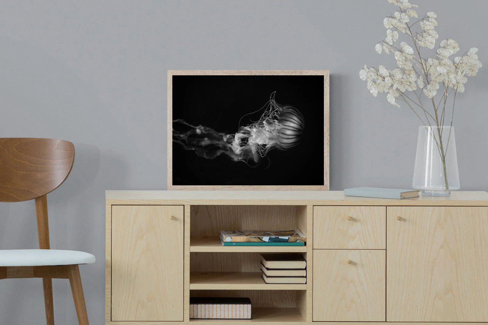 Monochromatic Jellyfish