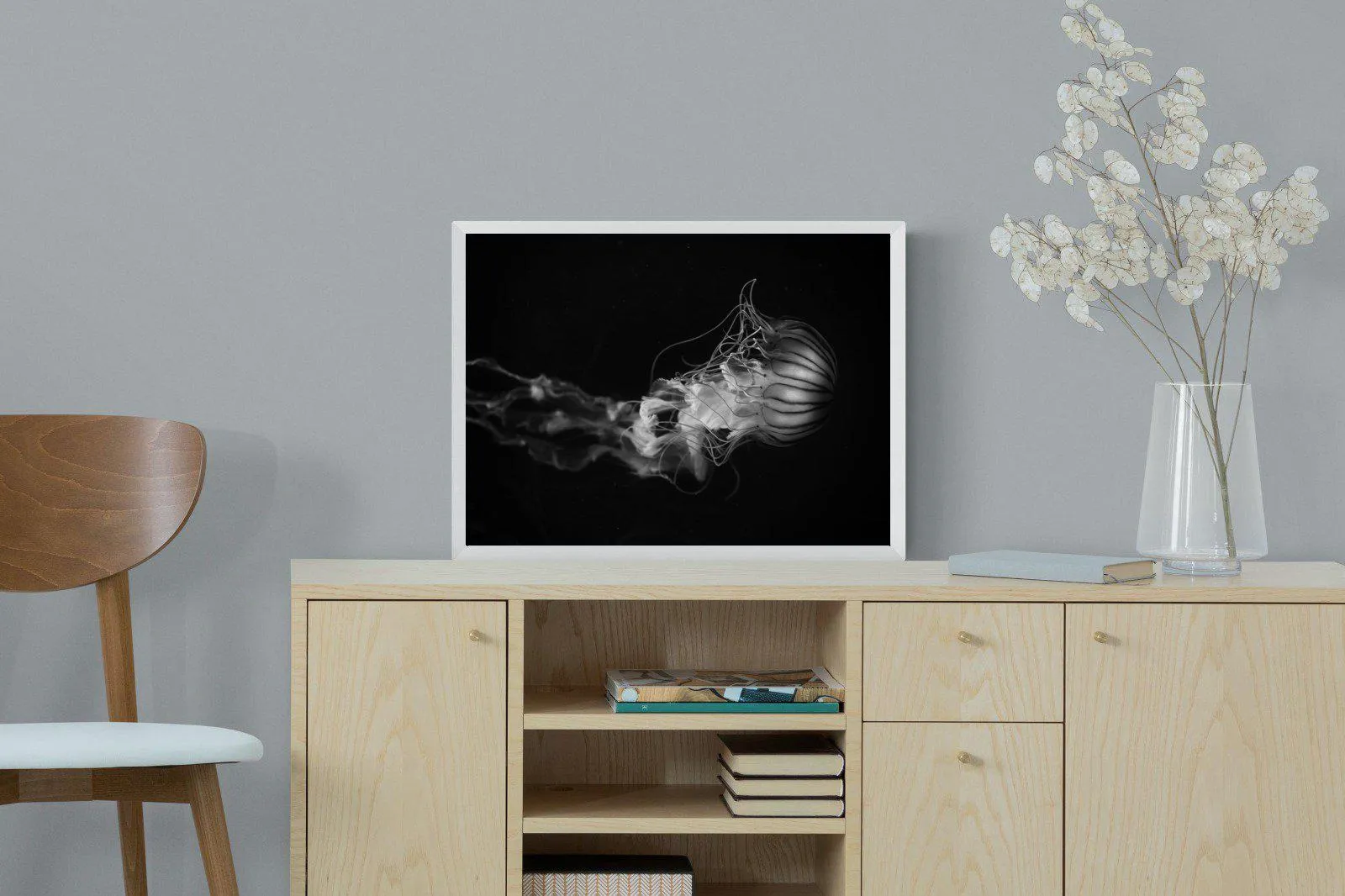 Monochromatic Jellyfish