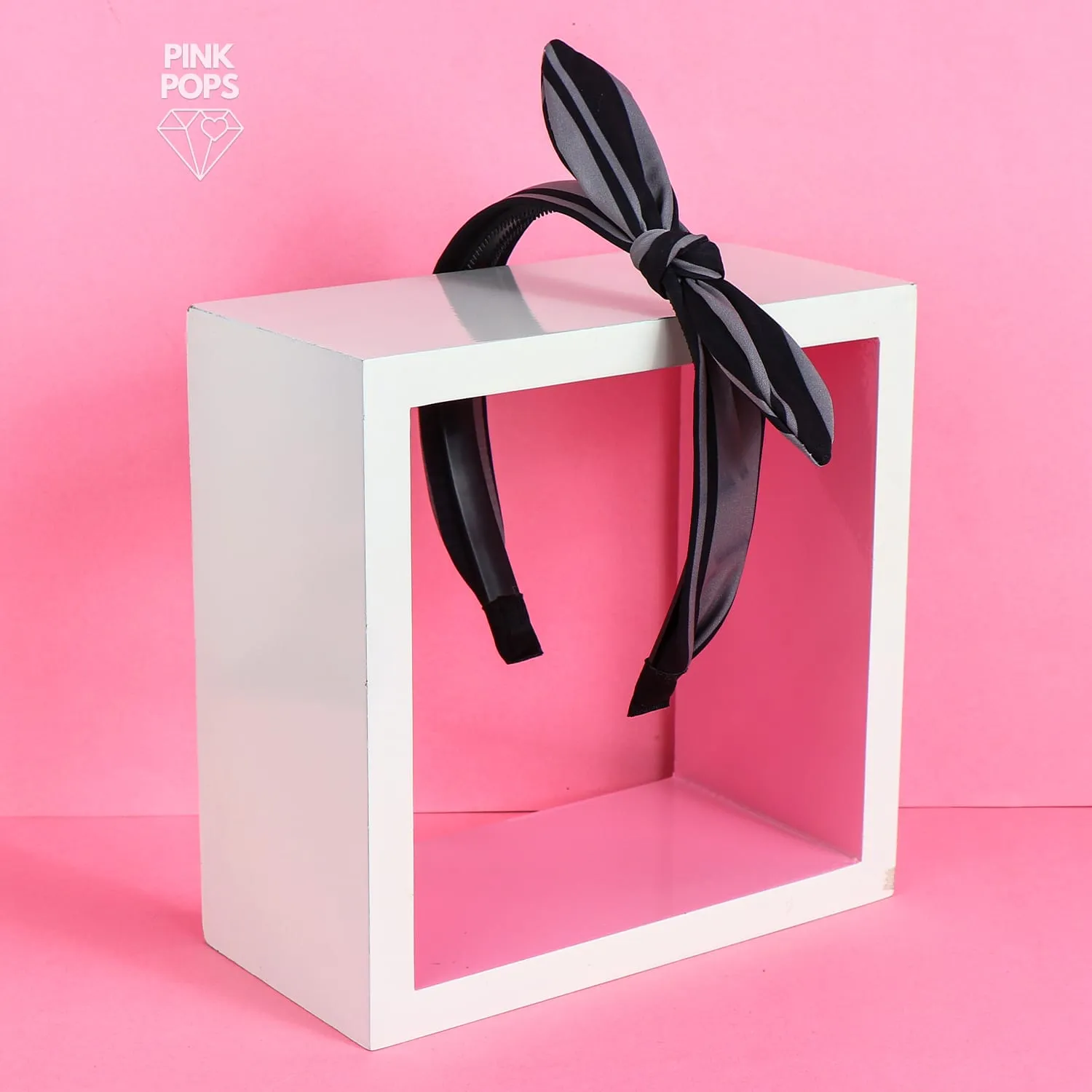 Monochromatic Lined Hairbands