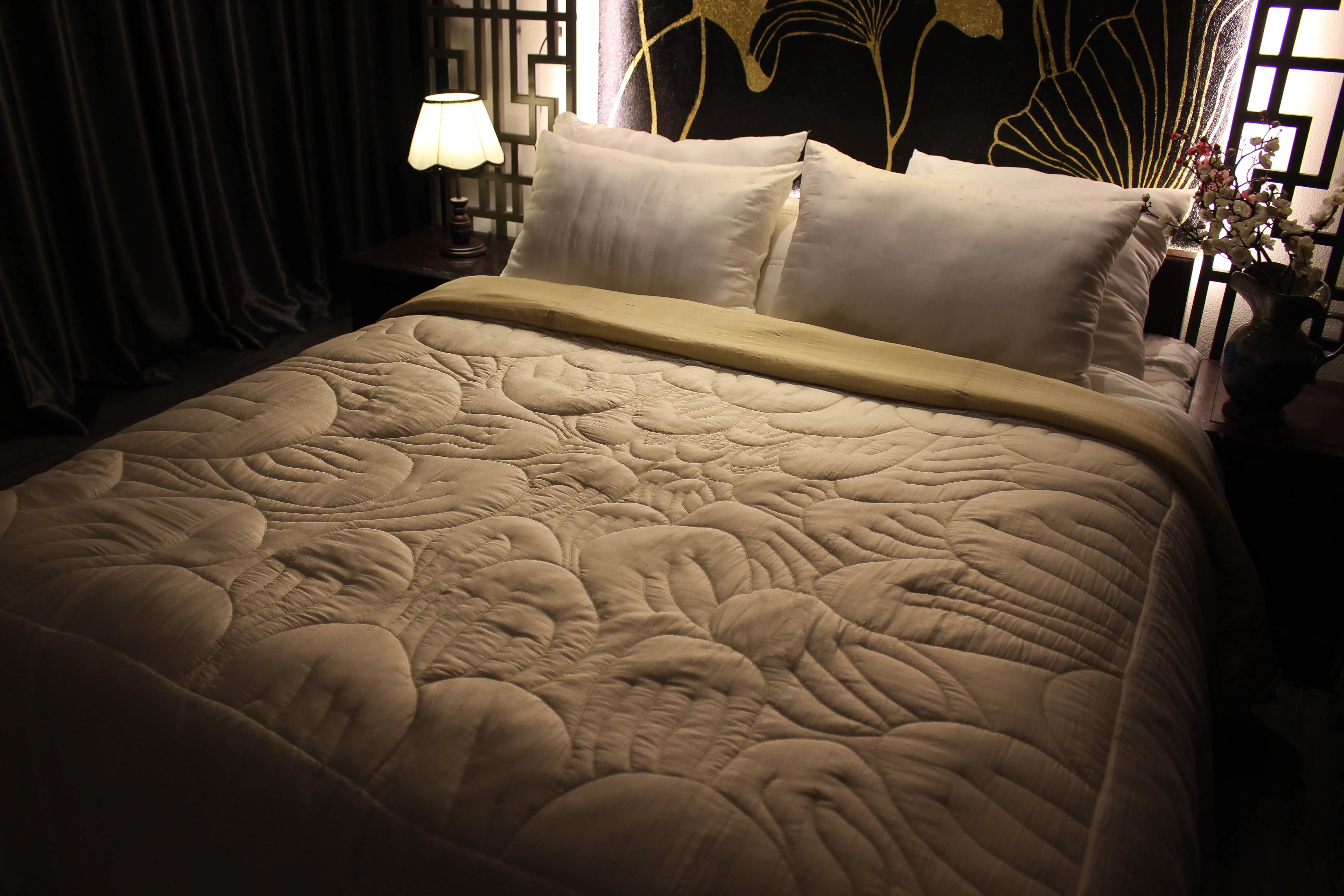 Mulberry Silk Quilted Bedspreads and Shams Bedding Set-Hand Embroidery- Chrysanthemum Bud