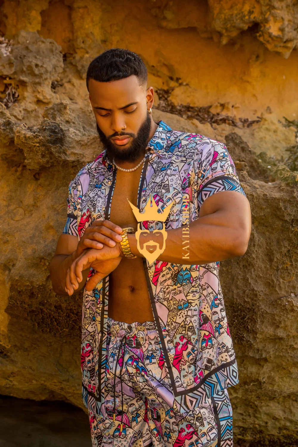 Silk Men's Summer Beachwear Set - Stand Out in Style with Luxurious Baroque-Inspired Design and Ultimate Comfort