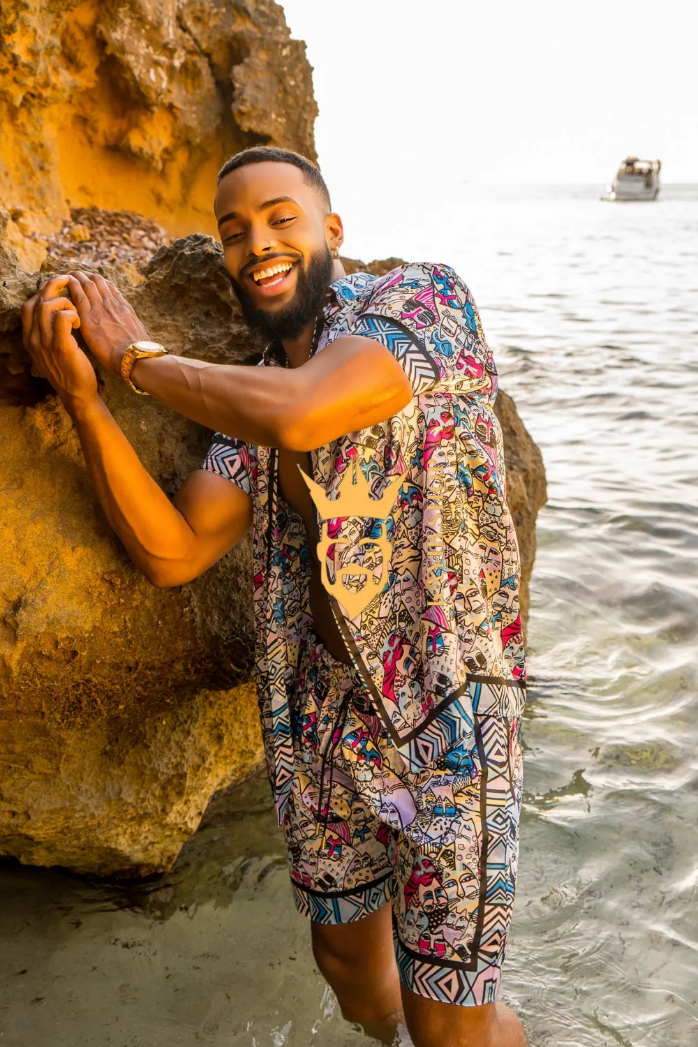 Silk Men's Summer Beachwear Set - Stand Out in Style with Luxurious Baroque-Inspired Design and Ultimate Comfort