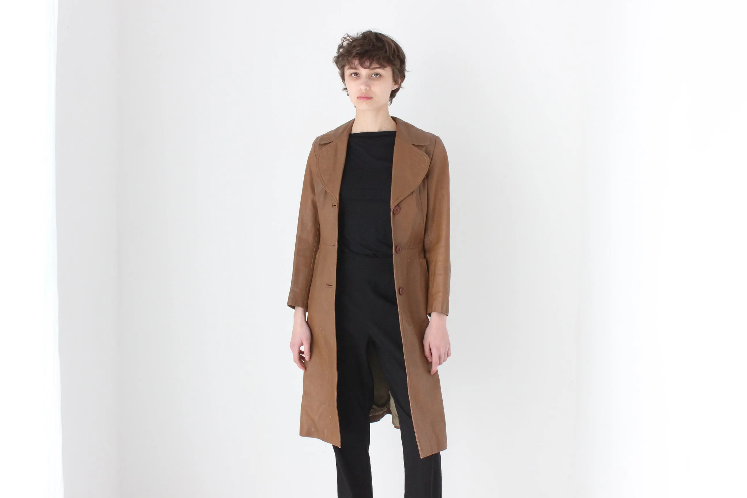 True 70s Caramel Brown Leather Button Up Coat